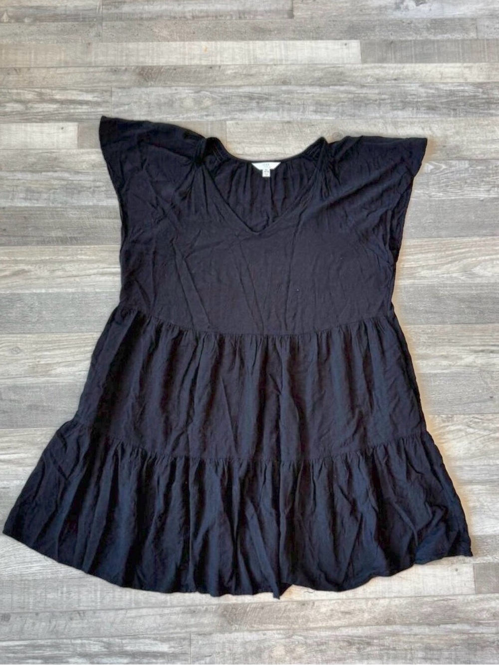 Time and Tru black V-neck flutter sleeve tiered mini dress size XL E22